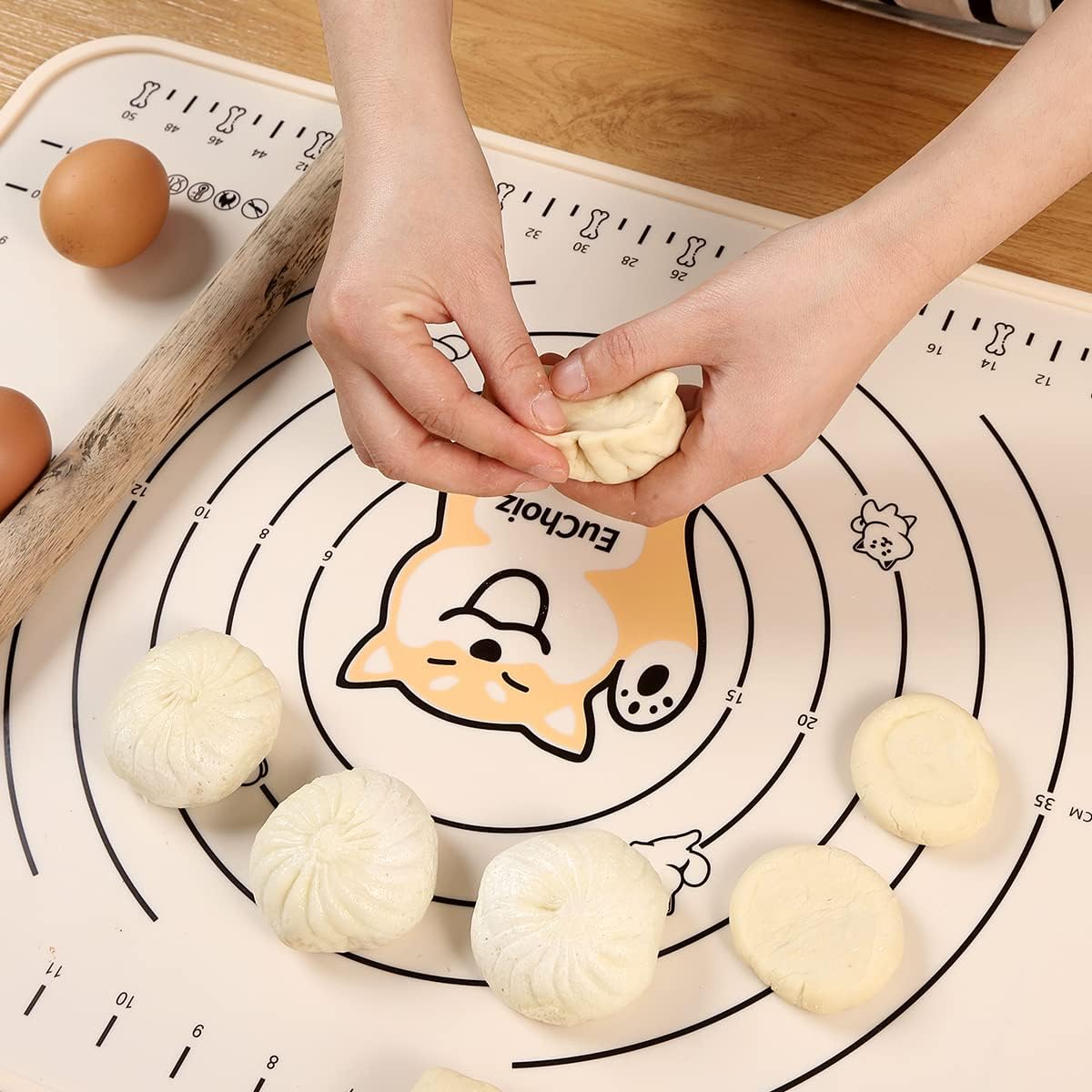 Silicone Pastry Mat 32"*24" Extra Thick Non Stick Baking Mat Food Grade Silicone Dough Rolling Mat with Edge Heightening Large Cartoon Beige